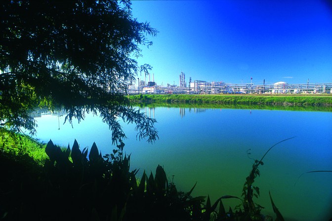 SASOL_Olefins_and_Surfactants_-_Lake_Charles_-_Louisiana.jpg