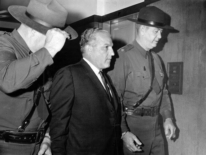 Marcello-boards-the-plane-for-Guatemala-with-Immigration-official